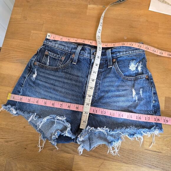 Levi’s 501 Dark Wash Jean Short – Worn-In Wash / Raw Hem, Size 25 - Picture 9 of 12